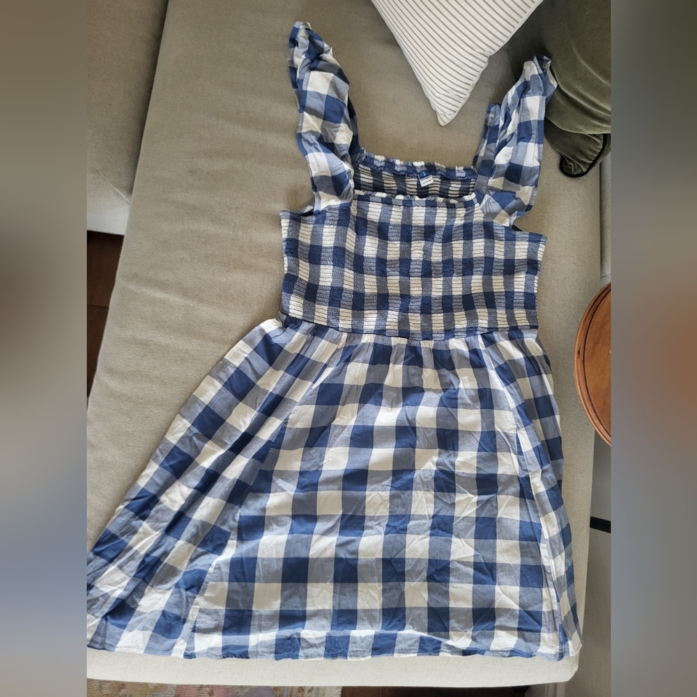 Fit & Flare Flutter-Sleeve Smocked Seersucker Mini Dress Blue & White Gingham